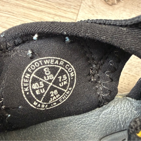 KEEN Newport H2 Hiking Sandals Mens Size 8 Black All Terrain Sport Waterproof - Picture 7 of 7